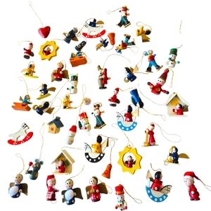 Vintage Multicolor Holiday Ornaments Set